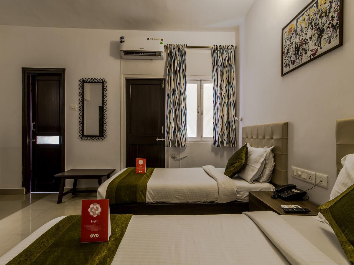 Oyo 10241 Hotel Mayfair Goa Bagian luar foto