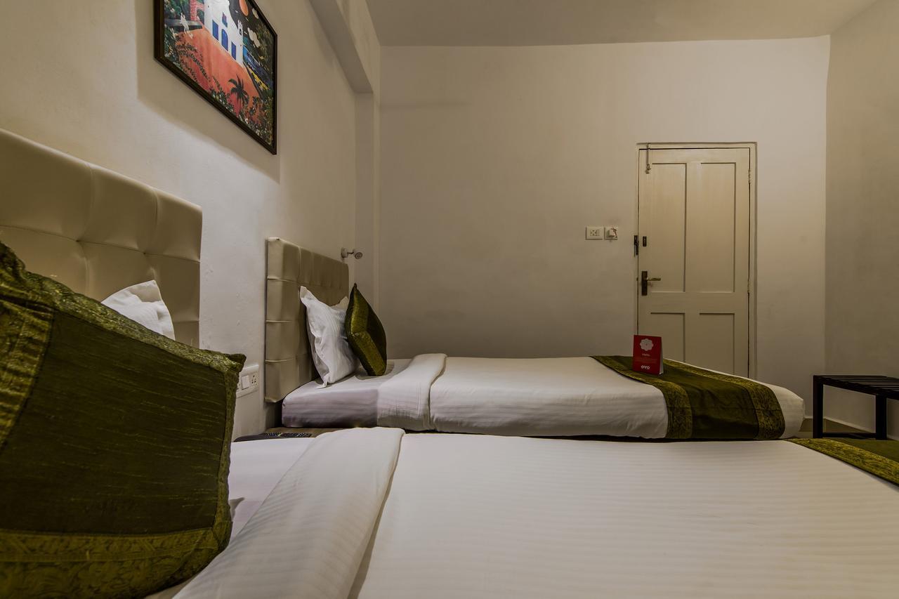 Oyo 10241 Hotel Mayfair Goa Bagian luar foto