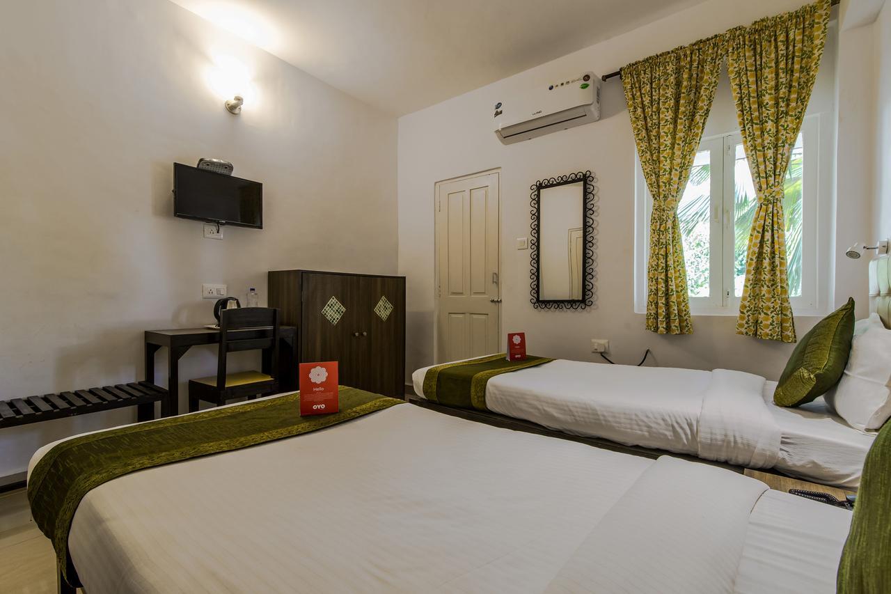 Oyo 10241 Hotel Mayfair Goa Bagian luar foto