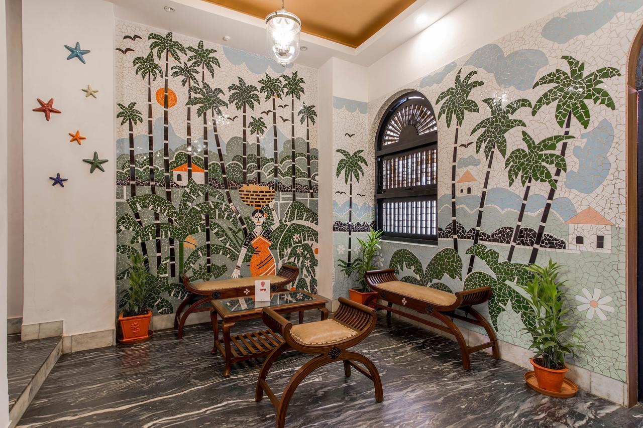 Oyo 10241 Hotel Mayfair Goa Bagian luar foto