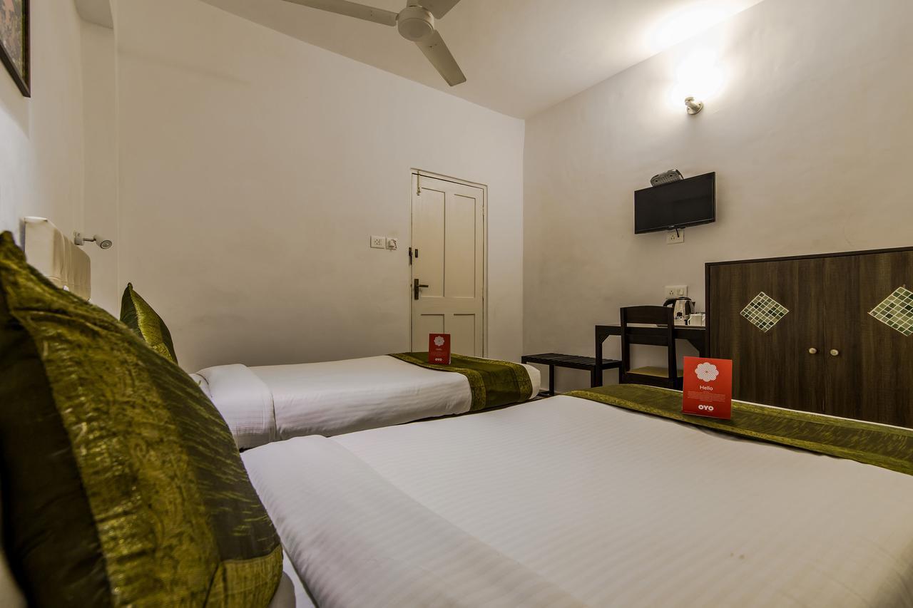 Oyo 10241 Hotel Mayfair Goa Bagian luar foto