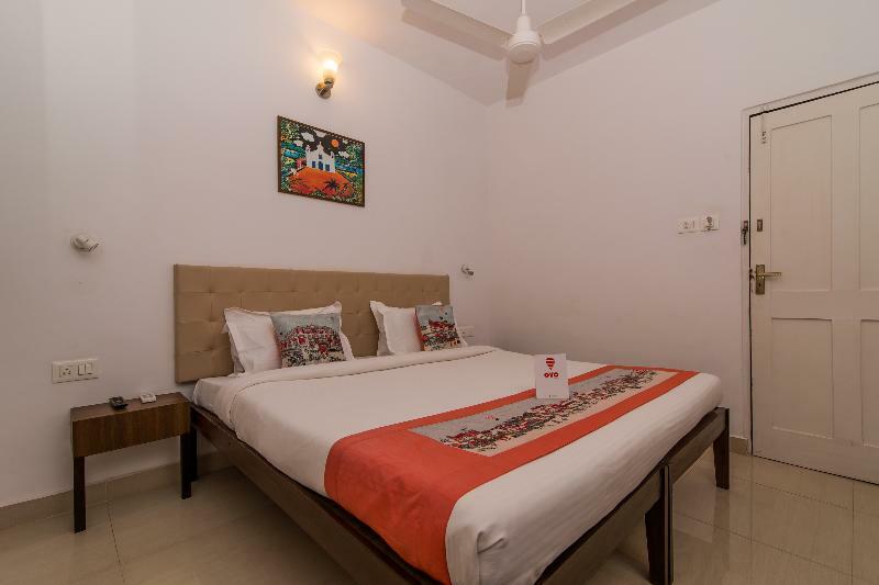 Oyo 10241 Hotel Mayfair Goa Bagian luar foto