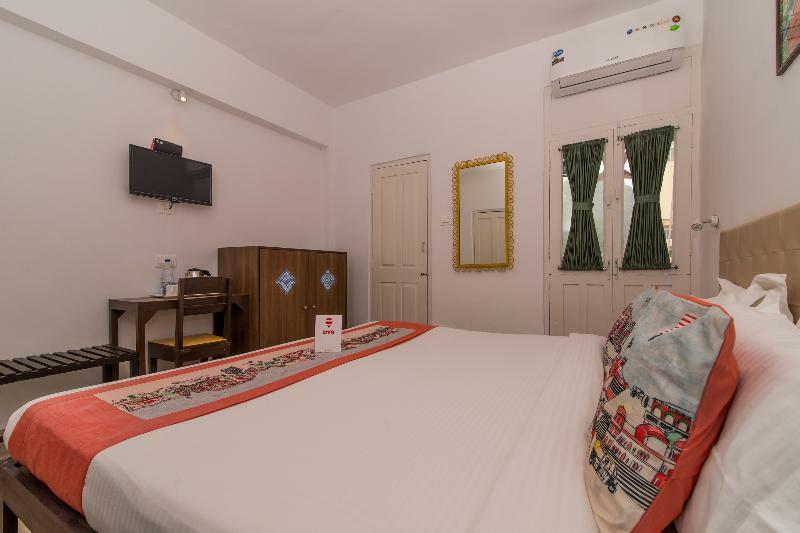 Oyo 10241 Hotel Mayfair Goa Bagian luar foto