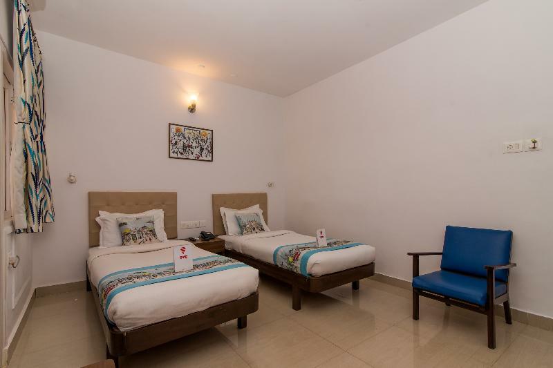 Oyo 10241 Hotel Mayfair Goa Bagian luar foto